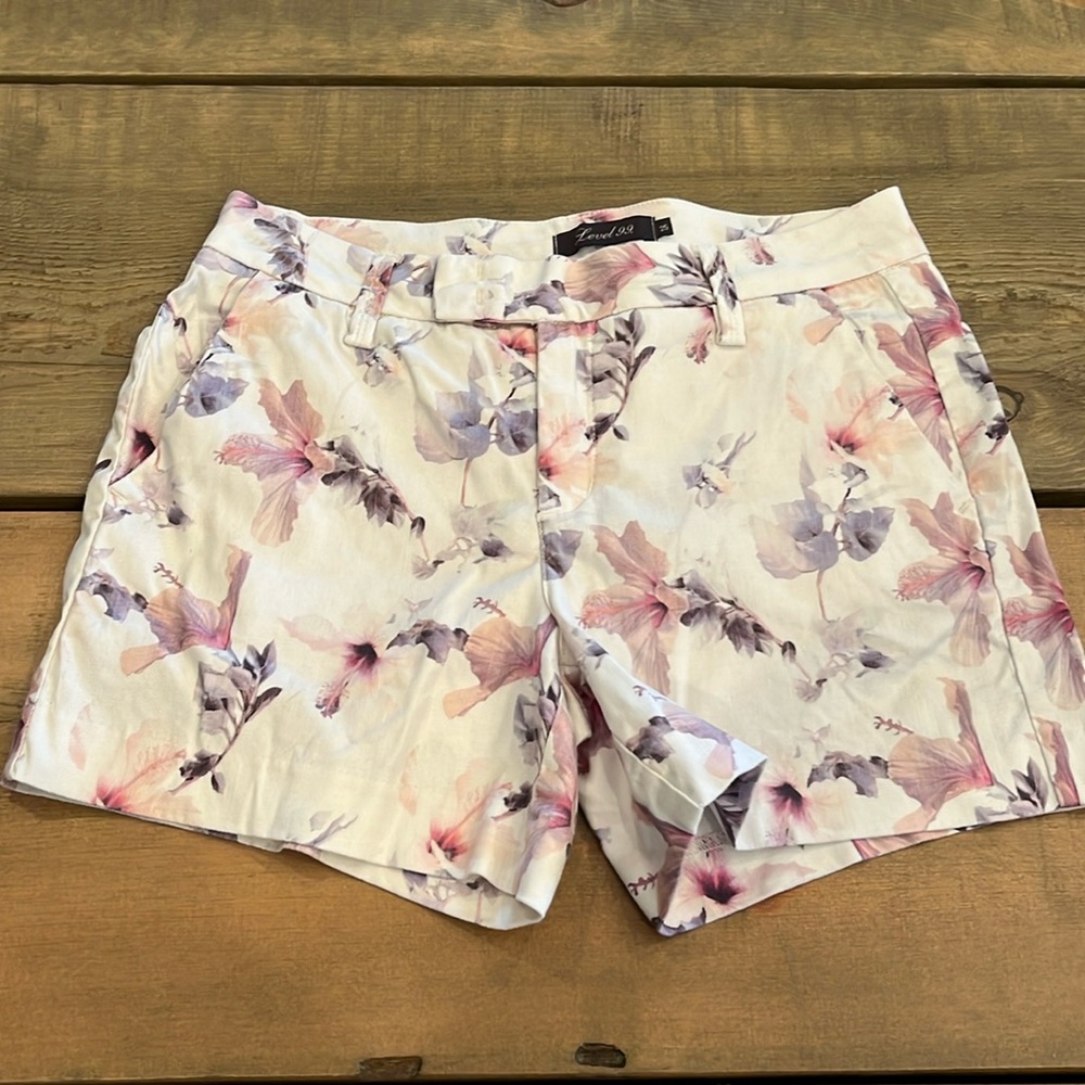 Level 99 Linen Short 25